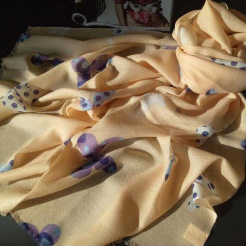 New Wool Scarf Winter Woman Yellow Butterfly Printed Wool Scarf Shawls Winter Lady Gift Free Shipping